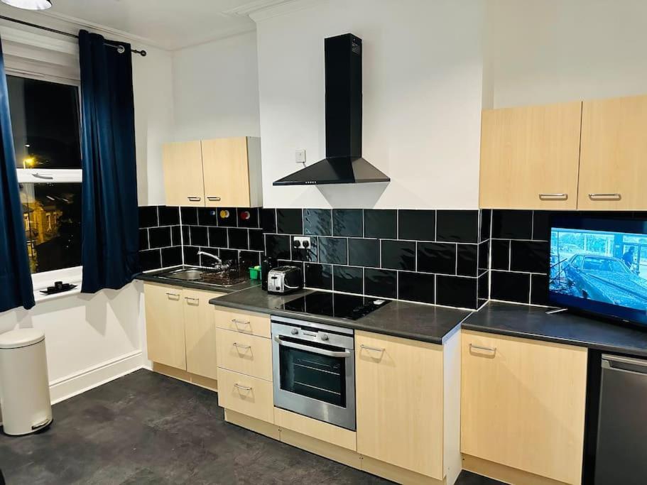Bespoke 2 Bedroom Apt Derby City Экстерьер фото